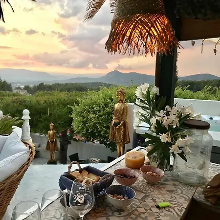 Bastide De La Joie De Vivre * Hyères